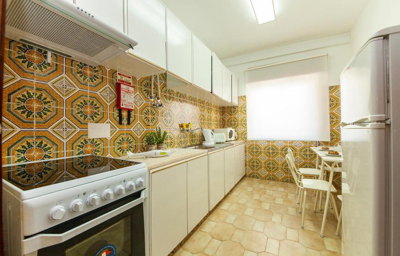O - Sao Goncalo Central Guesthouse 拉哥斯 外观 照片