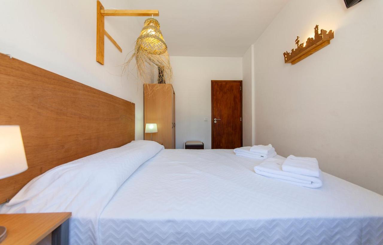 O - Sao Goncalo Central Guesthouse 拉哥斯 外观 照片